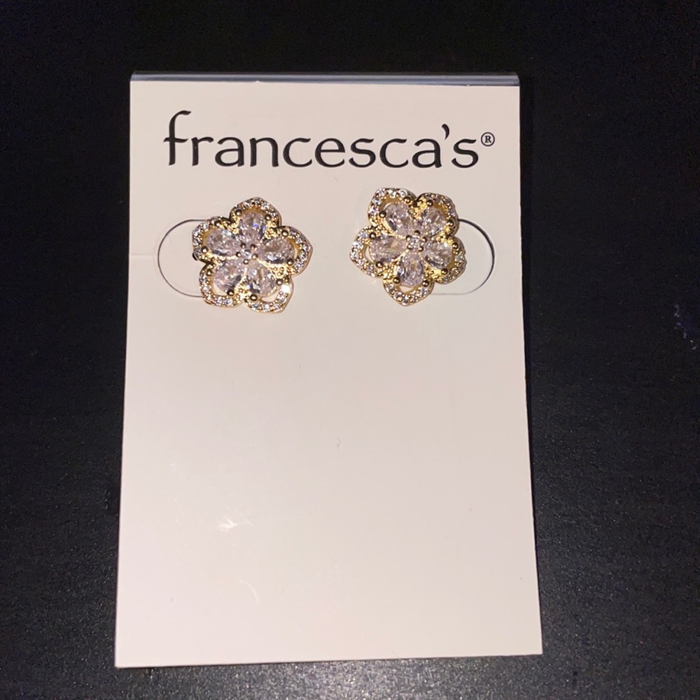 Francesca’s Flower Earrings
